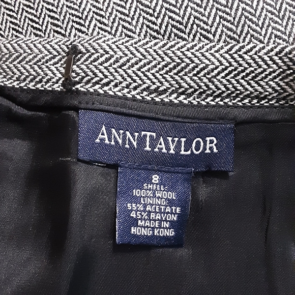 CLOSET CLOSING Ann Taylor Wool Skirt - Picture 3 of 7